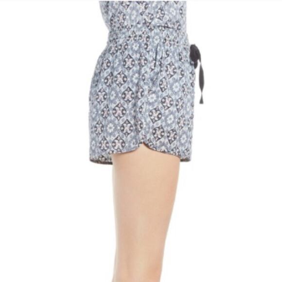 NWOT bishop and young drawstring printed shorts - Picture 2 of 8